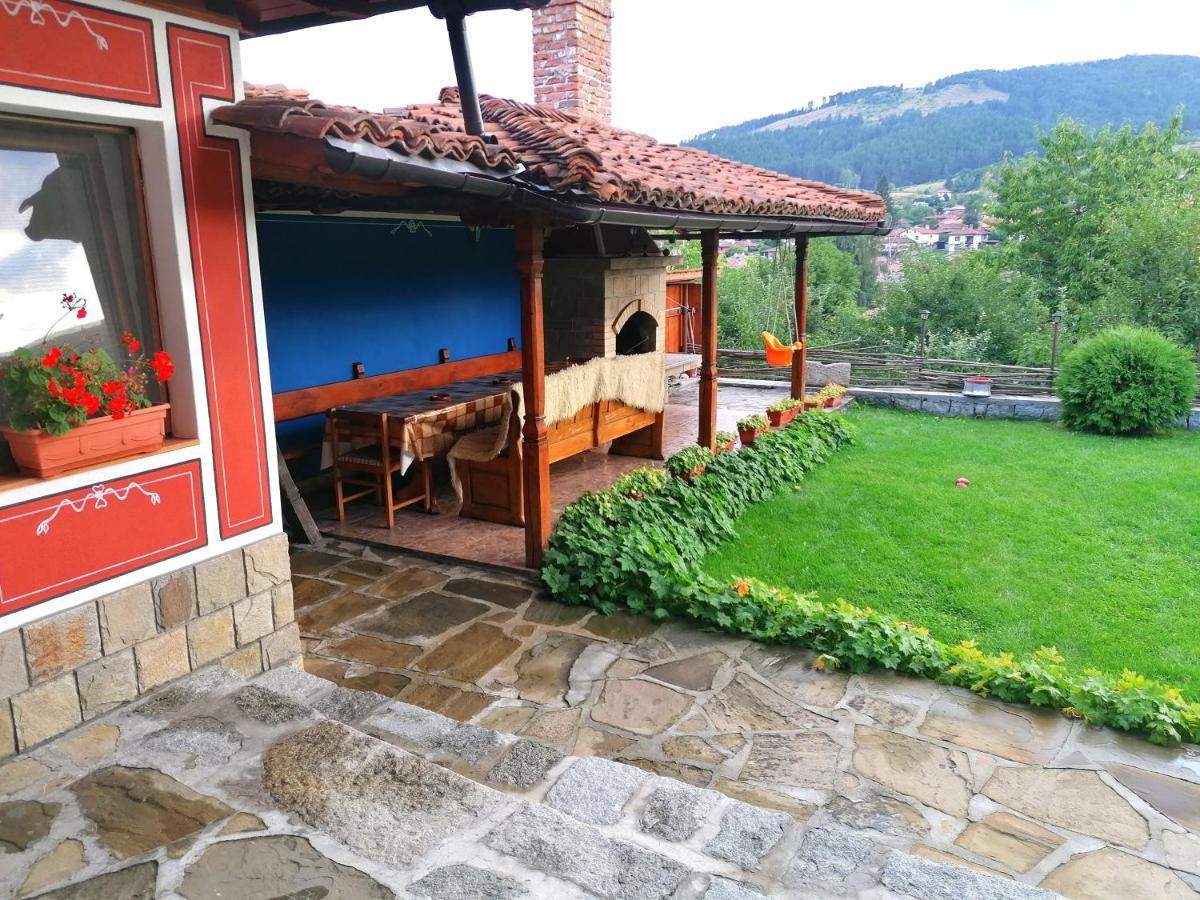 Радкината Къща Hotel Koprivshtitsa Eksteriør billede