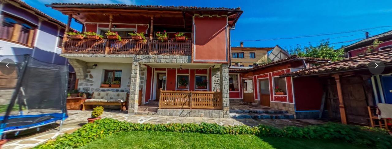 Радкината Къща Hotel Koprivshtitsa Eksteriør billede