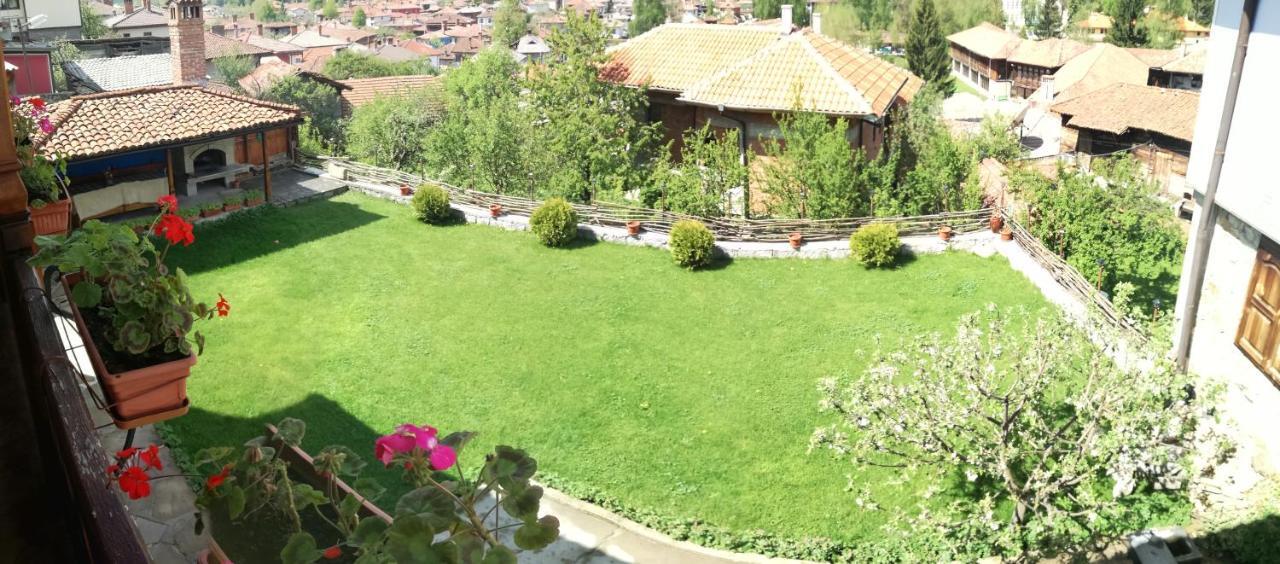 Радкината Къща Hotel Koprivshtitsa Eksteriør billede