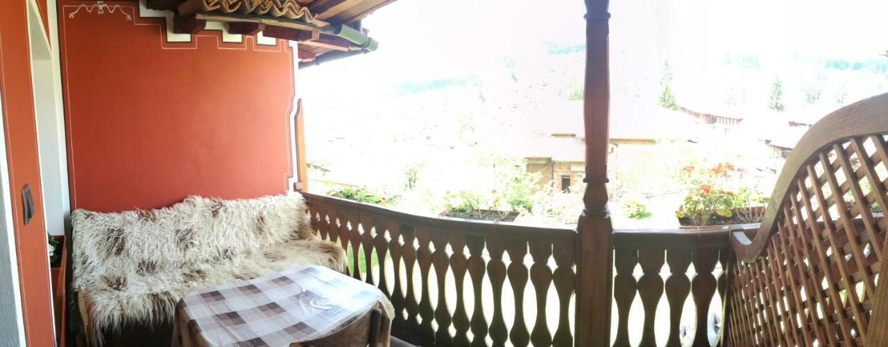 Радкината Къща Hotel Koprivshtitsa Eksteriør billede